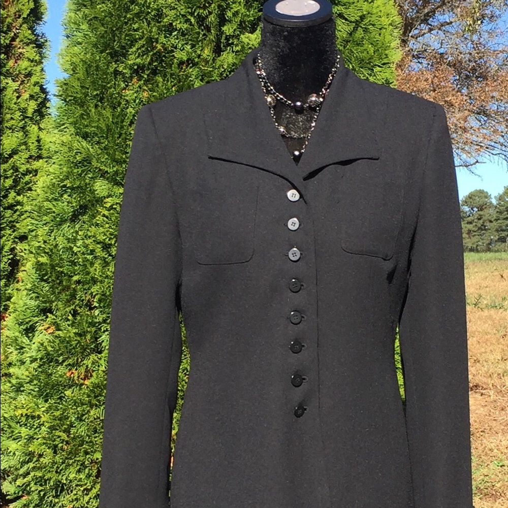 Classic Black Suite